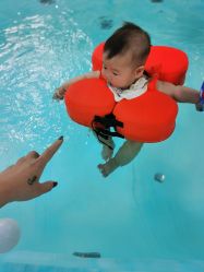 -小鸭先知婴儿游泳馆