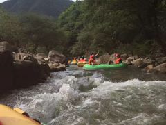 -雅鲁激流探险漂流