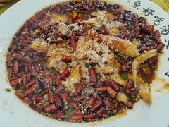 -雪湖煜辰鱼头老店(雪野湖店)