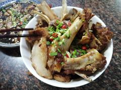 羊骨头-张一品食府