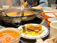 -两三事小郡肝串串香火锅(桂庙店)