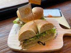 吞拿鱼船长-Catch Bagel(芳草地店)