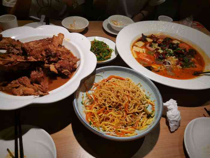 上官家西北菜(津南永旺店)-"孩子上完课晚上到他家来吃饭,可能是平日