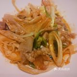 不得不感叹，饶是兰州牛肉面它来了无锡也得接地气做成甜口
