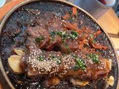 -蜜桃餐厅·伴山(湖滨商业街店)