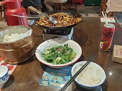 -富正毅三下锅(体育馆店)
