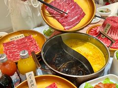 -小茉庐和牛自助火锅(龙湖万达店)