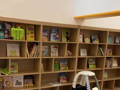 -戊辰亲子游泳俱乐部