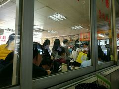 -华威达牛庄(黄埔大道西店)