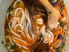 招牌牛三宝圆粉-百春原湖南牛肉粉(百联世纪店)
