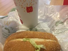 -麦当劳(松江南乐得来速店)