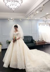 -艾慕婚纱礼服馆(和平店)