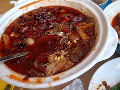 -渝信川菜 · 川味家常菜(财富购物中心店)