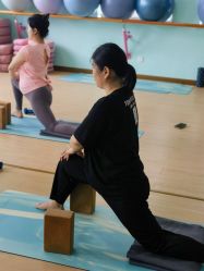 -爱尔乐美孕产瑜伽·普拉提