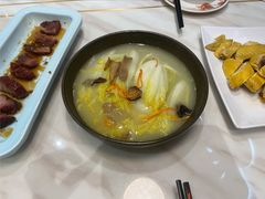 浓汤浸娃娃菜-稻香酒家·33年老字号·港式粤菜(富邦中心店)