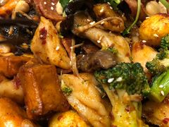 -拿渡麻辣香锅(银泰创意城店)