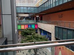 -宝龙城(杭州滨江店)