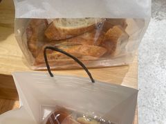 -分子跳动鲜活面包(五一大道店)