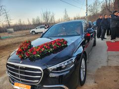 -乔波室内滑雪场