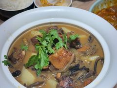 -东北小二东北菜(大车家巷店)