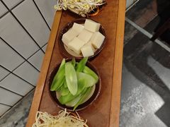 -黔有有贵州酸汤夺夺粉火锅(五味十字店)