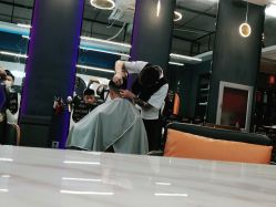 点击看大图 -BUTY HAIR 比帝专业烫染店