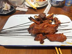 生烤羊排-青海名吃尕张娃非遗烤肉(海湖总店)