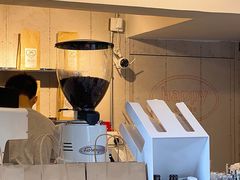 -happy coffee roastery
