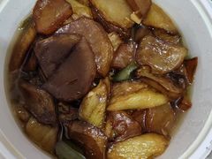 -吴记酱骨炖菜馆(西大直街店)