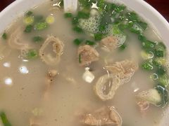 本帮肚肺汤-三两春(浦三路店)