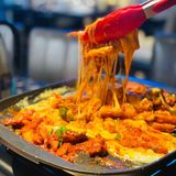 来聚十三实现瀑布奶香鸡自由