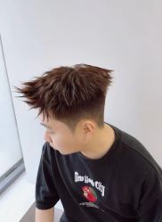 -Nice奈斯形象定制沙龙