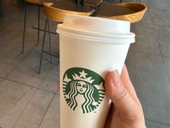 -星巴克臻选(嘉兴海宁银泰城店)
