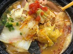 -锅神麻辣烫