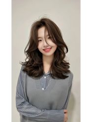 -MONE美发沙龙