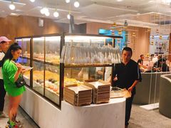 -奈雪的茶(湖滨银泰in77C区PRO店)