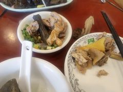 -鲁朗纳麦石锅鸡庄园