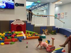 -戊辰亲子游泳俱乐部