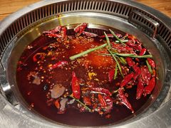 -城墙拐拐火锅(三峡广场黑金冠店)