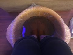 -东方亮足道(中国红街店)