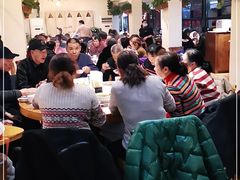 大堂-铁胖子口碑长沙菜·龙虾烧烤(赤岗社区店)