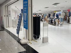 -优衣库(上海正大广场店)
