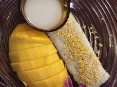 -Dang restaurant (patong phuket)