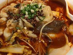 -渝是乎酸菜鱼(龙旗购物中心店)