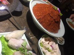 -红九格老火锅(三峡广场店)