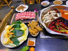-百年川椒重庆老火锅(光谷店)