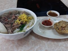 -华威达牛庄(黄埔大道西店)