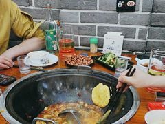 -曹丞相·地锅鸡·地锅鱼(武林店)