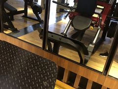 -银吉姆健身(恒隆馆)