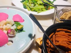 -韵秋荷(宝山龙湖天街店)